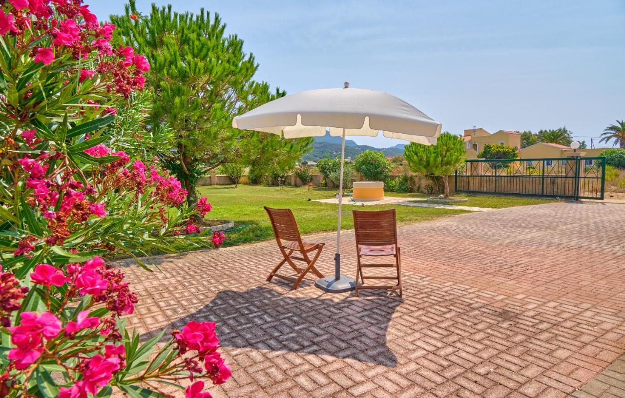 Drosia Beach House Almyros Corfu Almiros Beach エクステリア 写真