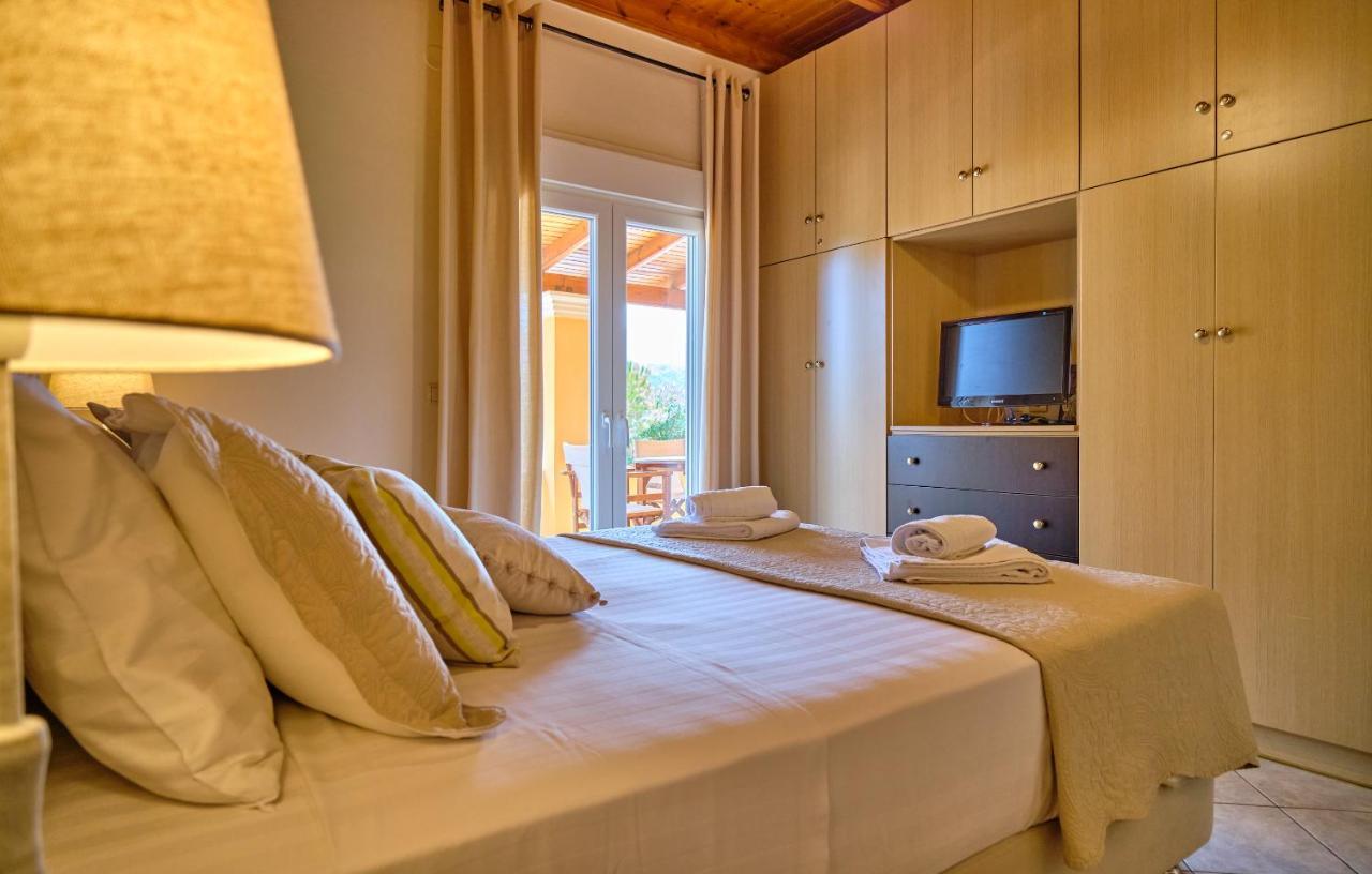 Drosia Beach House Almyros Corfu Almiros Beach エクステリア 写真